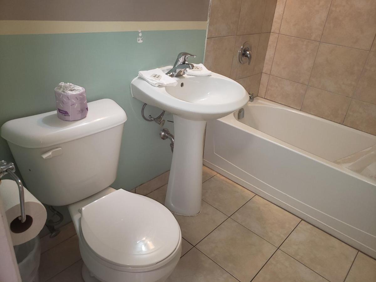 Niagara Falls Courtside Inn Екстериор снимка