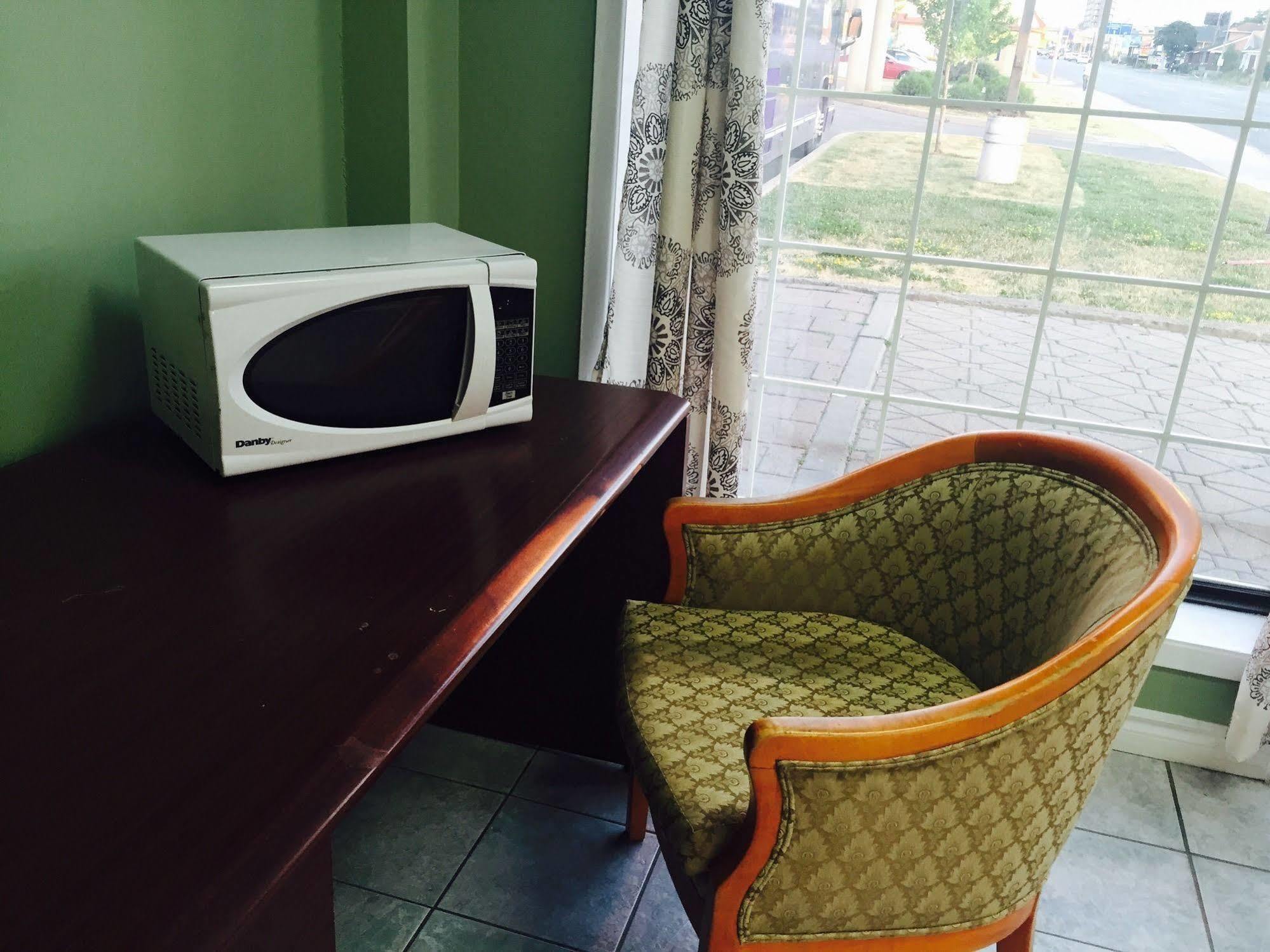 Niagara Falls Courtside Inn Екстериор снимка