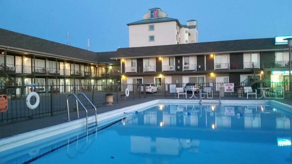 Niagara Falls Courtside Inn Екстериор снимка